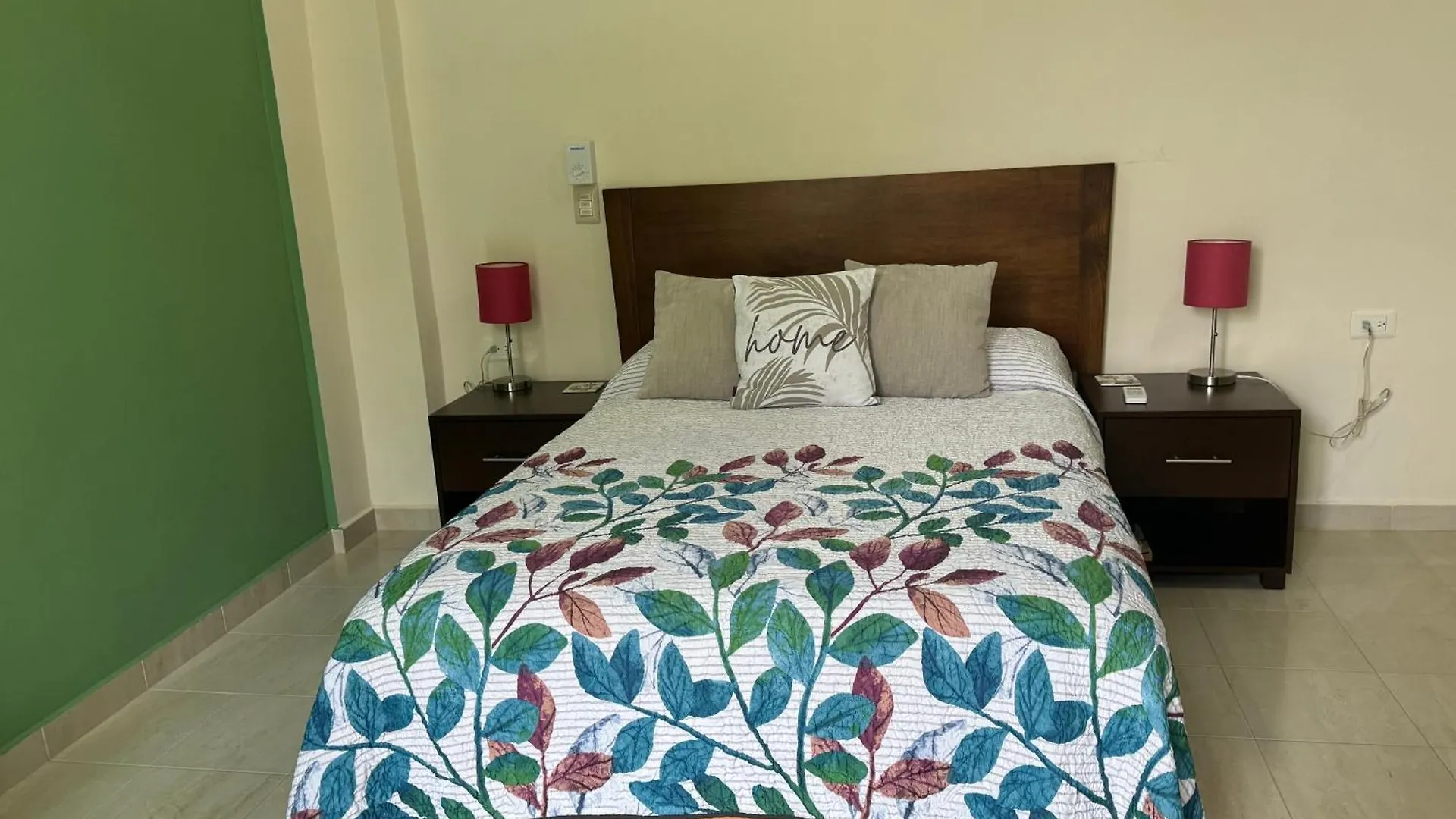 Butterfly House Bed and Breakfast Πλάγια Ντελ Κάρμεν